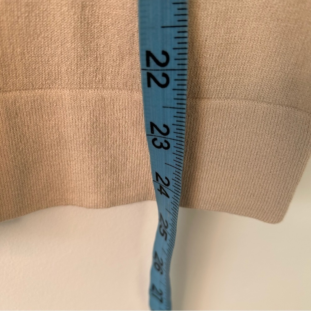 NWT Lafayette 148 beige tank top size Medium - Picture 7 of 9